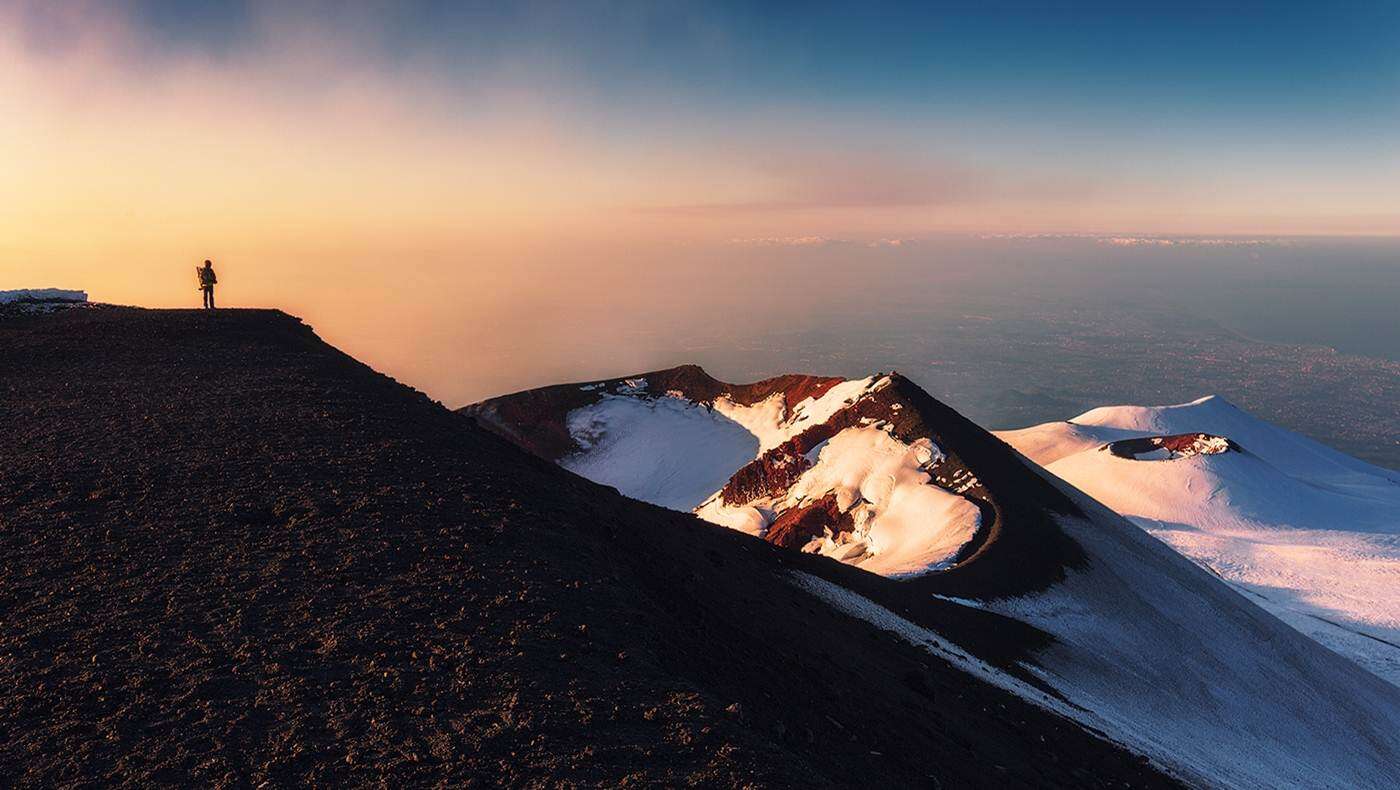 四張群山高山山峰PPT背景圖片